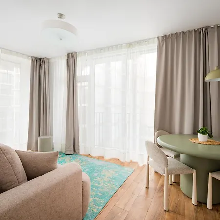 Browary Warszawskie Superior By Bookinghost