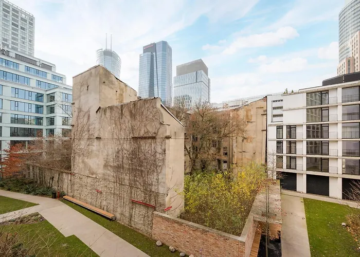 Browary Warszawskie Superior By Bookinghost * Warsaw